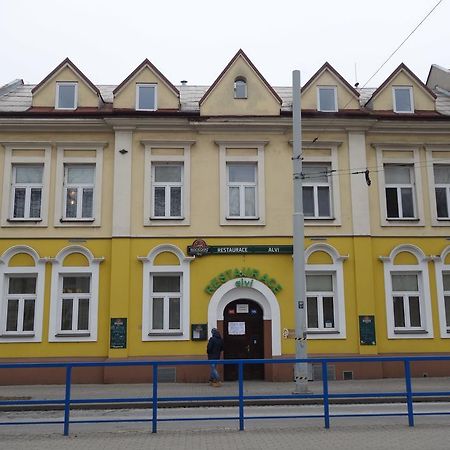 Restaurace Alvi Hotell Ostrava Exteriör bild