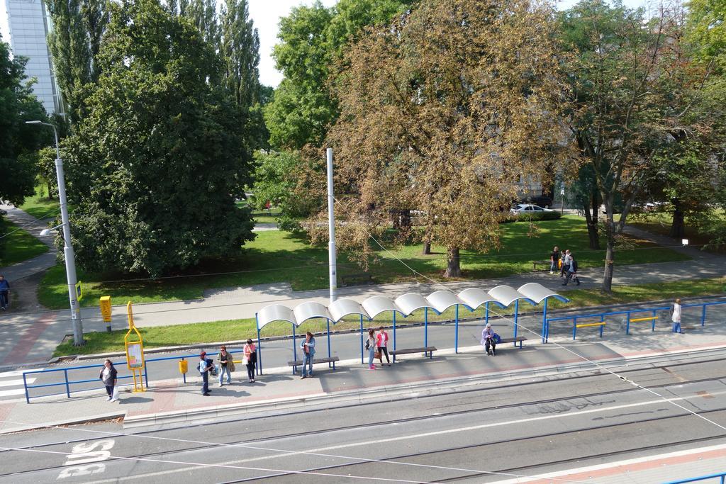 Restaurace Alvi Hotell Ostrava Exteriör bild